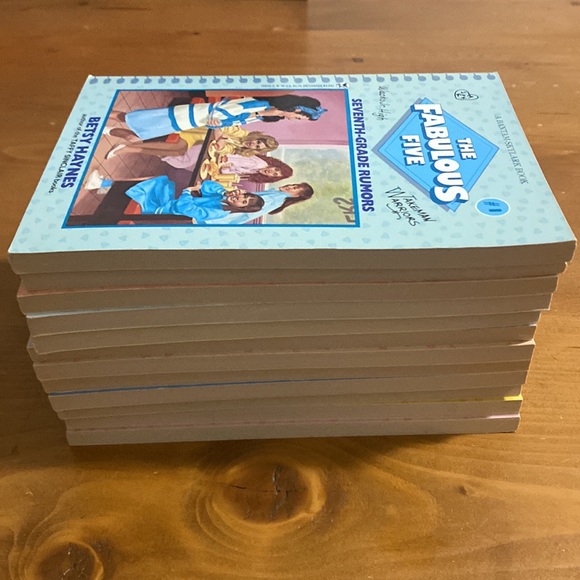 The Fabulous Five books from Betsy Haynes - Picture 4 of 8